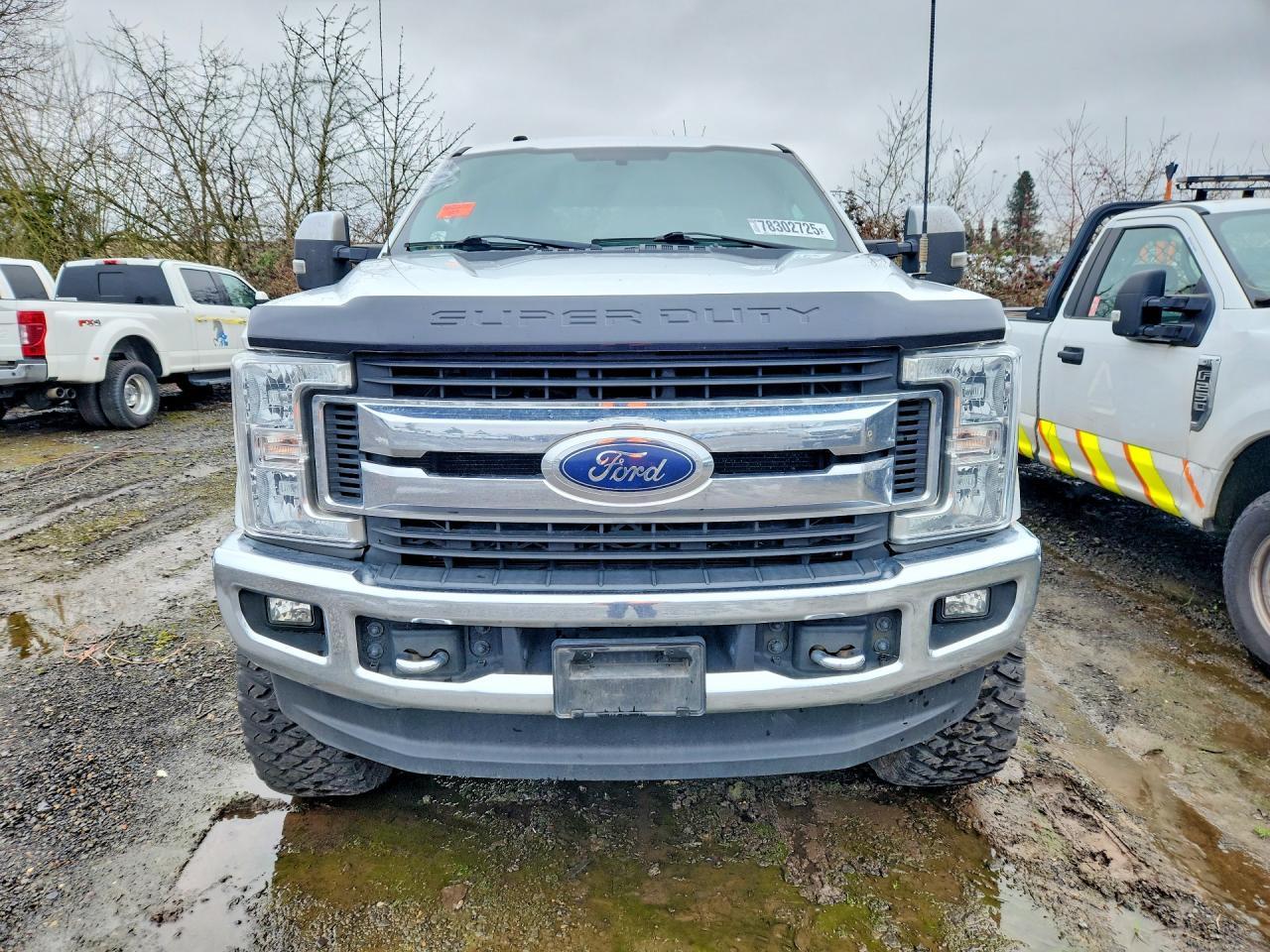 2018 Ford F350 Super Duty - Image 5