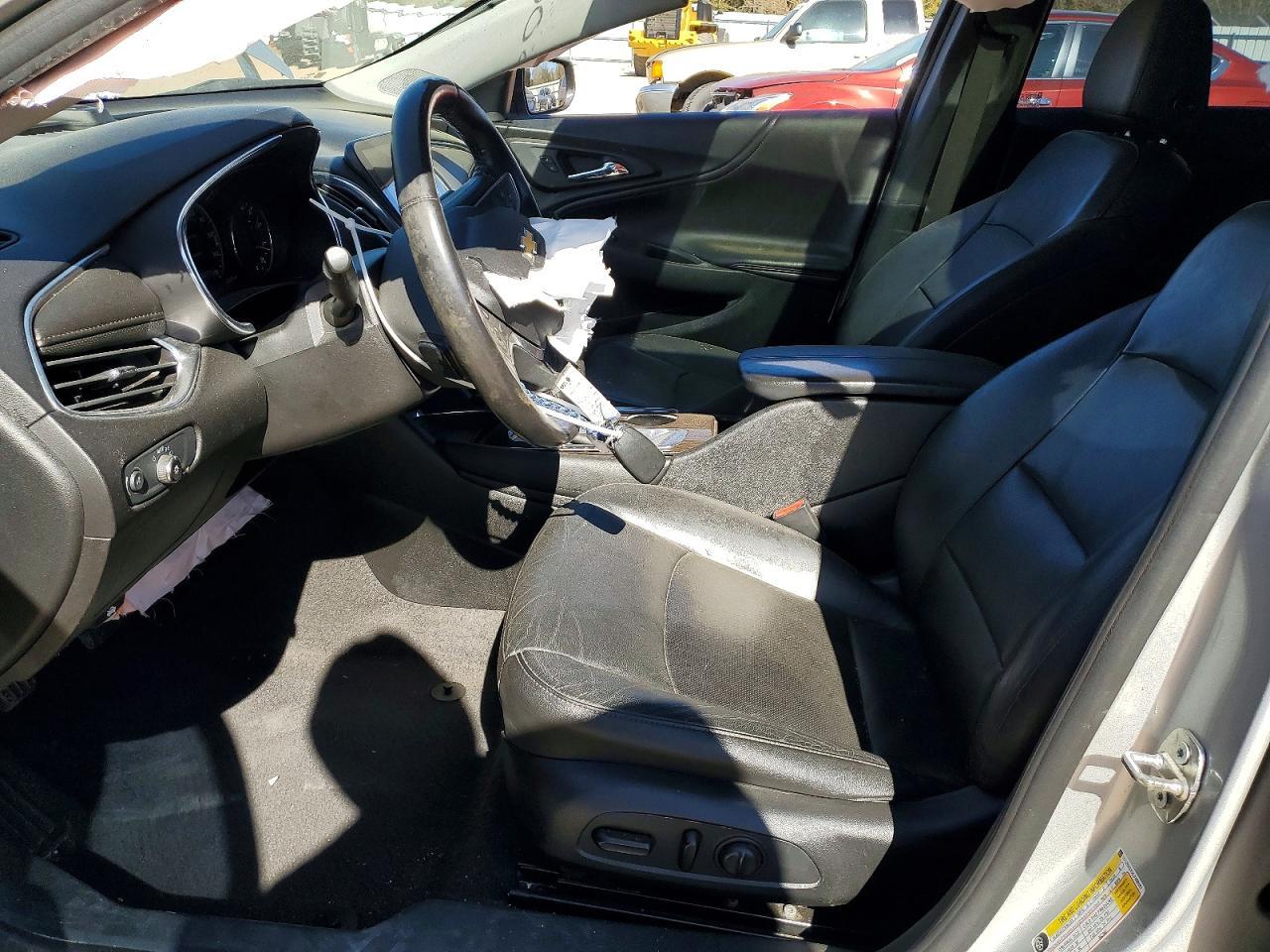 2020 Chevrolet Malibu Premier - Image 7
