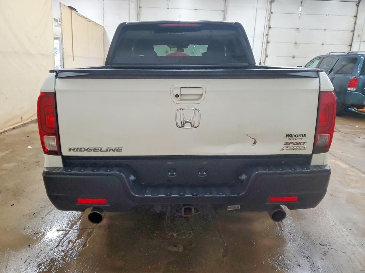 2021 Honda Ridgeline Sport - Фото 6