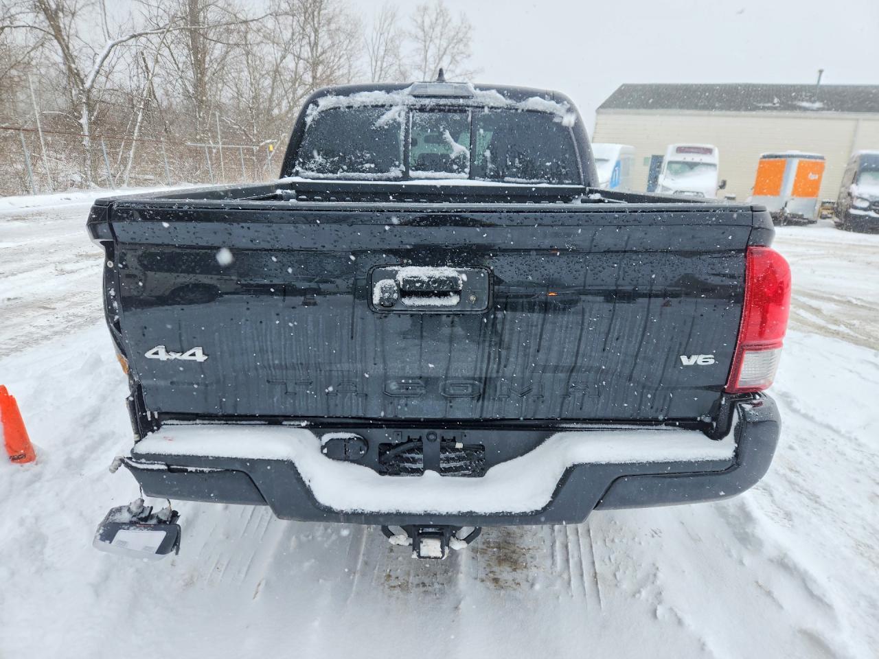 2022 Toyota Tacoma Sr V6 - Image 6