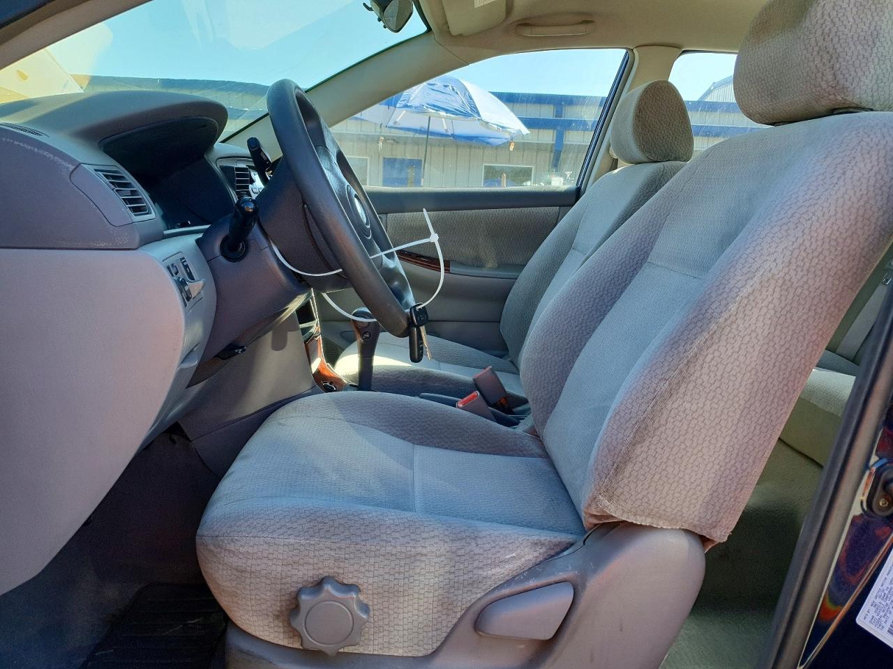 2003 Toyota Corolla Le - Image 7