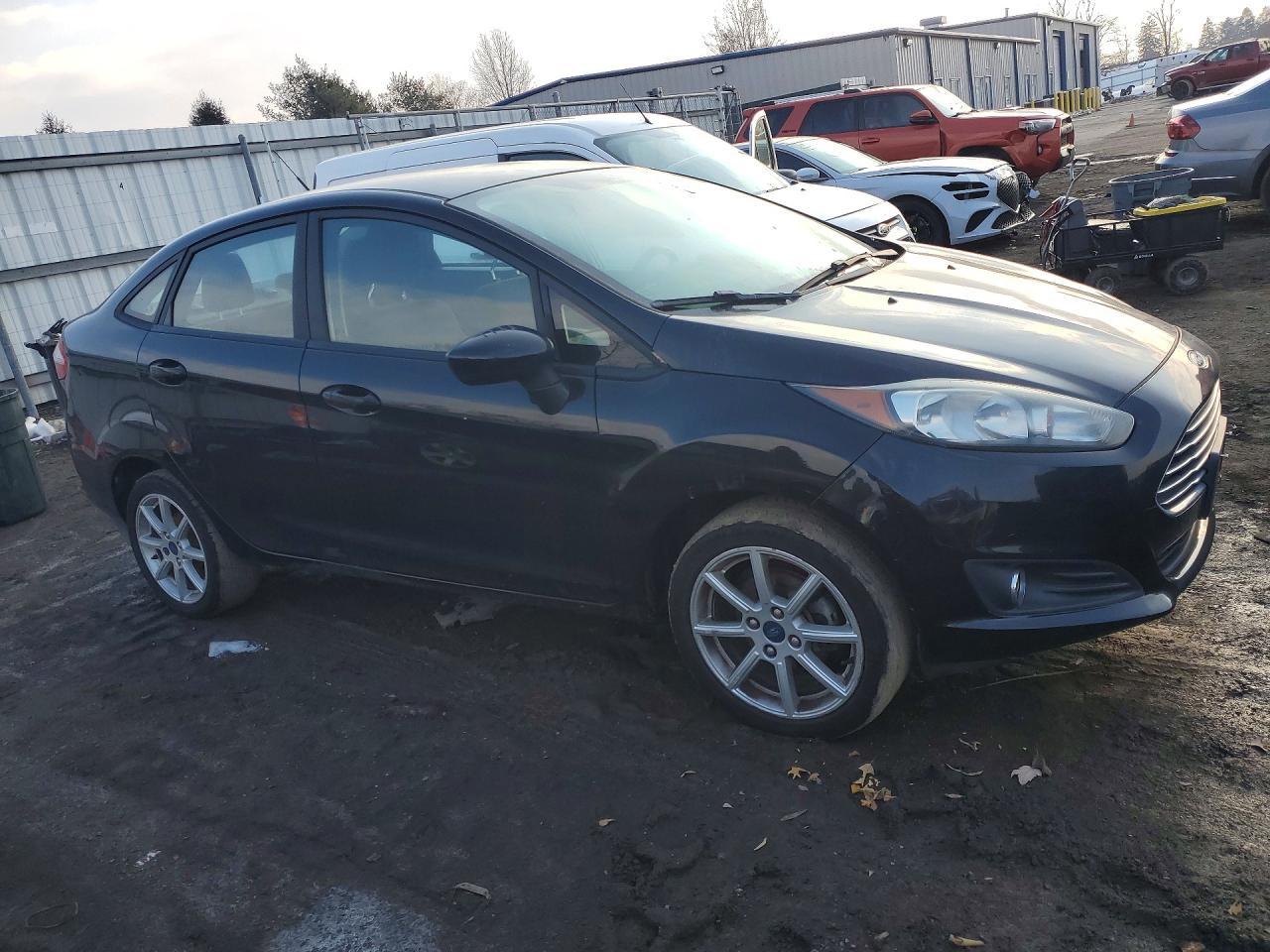 2019 Ford Fiesta Se - Фото 4