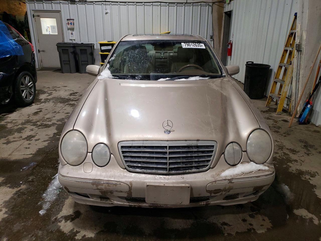 2000 Mercedes Benz E 320 4Matic - Image 5