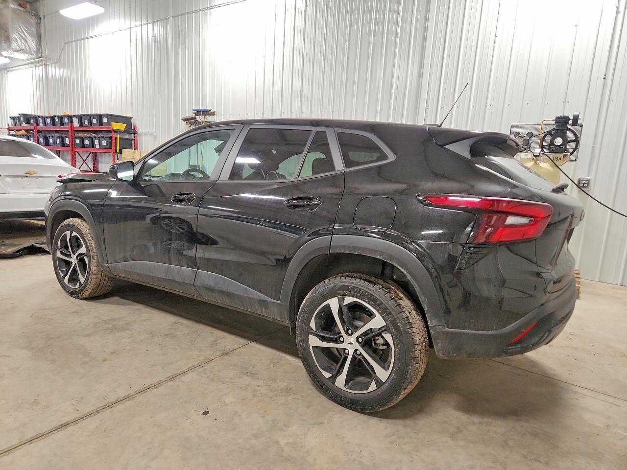 2024 Chevrolet Trax 1Rs - Image 2