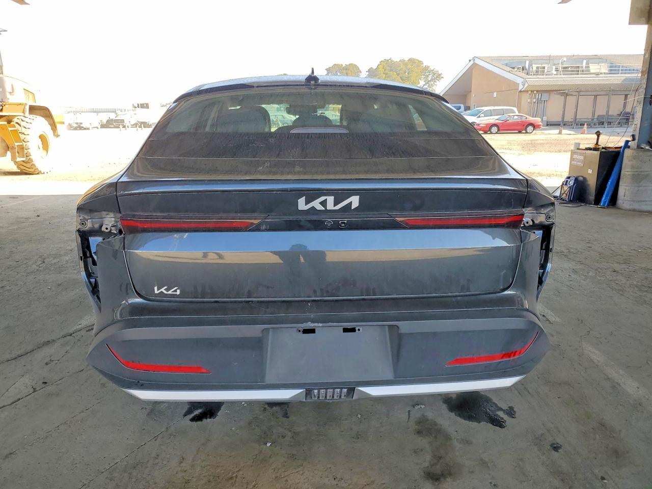 2025 Kia K4 Ex - Фото 6