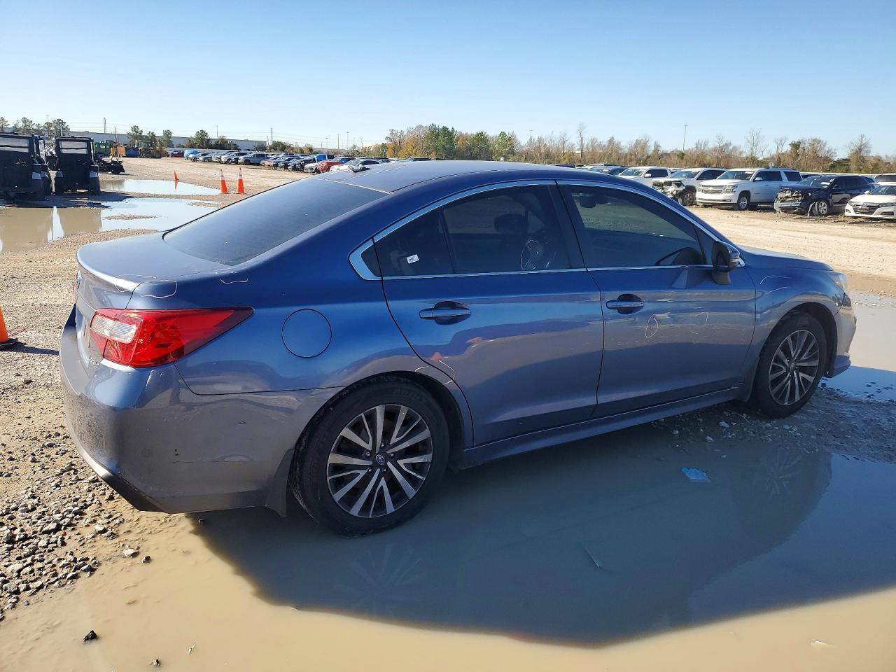 2018 Subaru Legacy 2.5I Premium - Фото 3