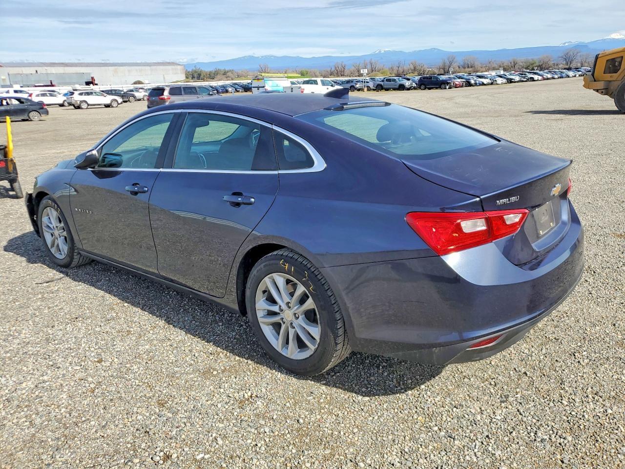 2016 Chevrolet Malibu Lt - Фото 2