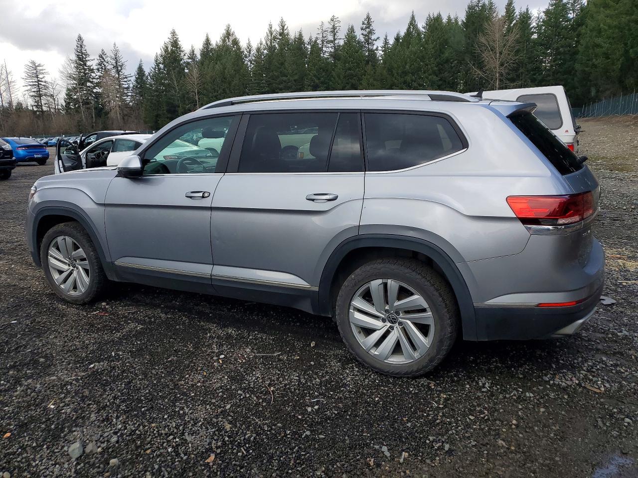 2021 Volkswagen Atlas Sel - Image 2