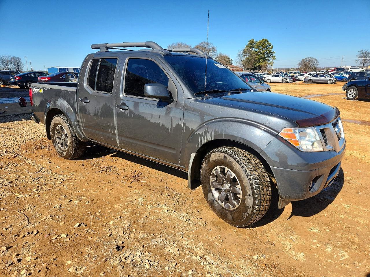 2015 Nissan Frontier S - Фото 4