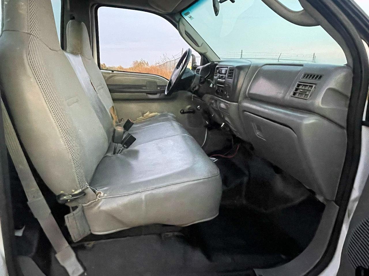 2003 Ford F350 Super Duty - Фото 5