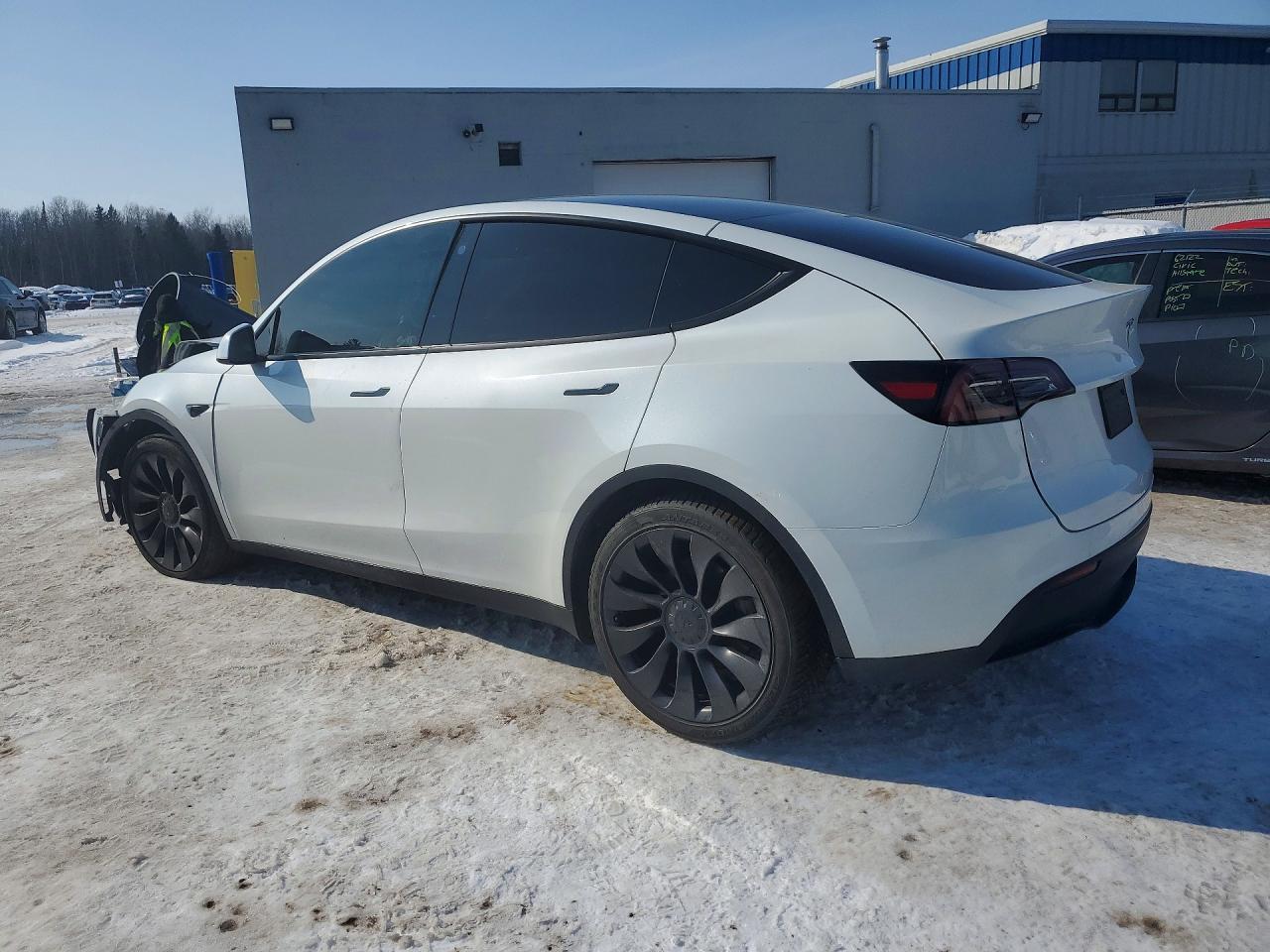 2023 Tesla Model Y - Image 2