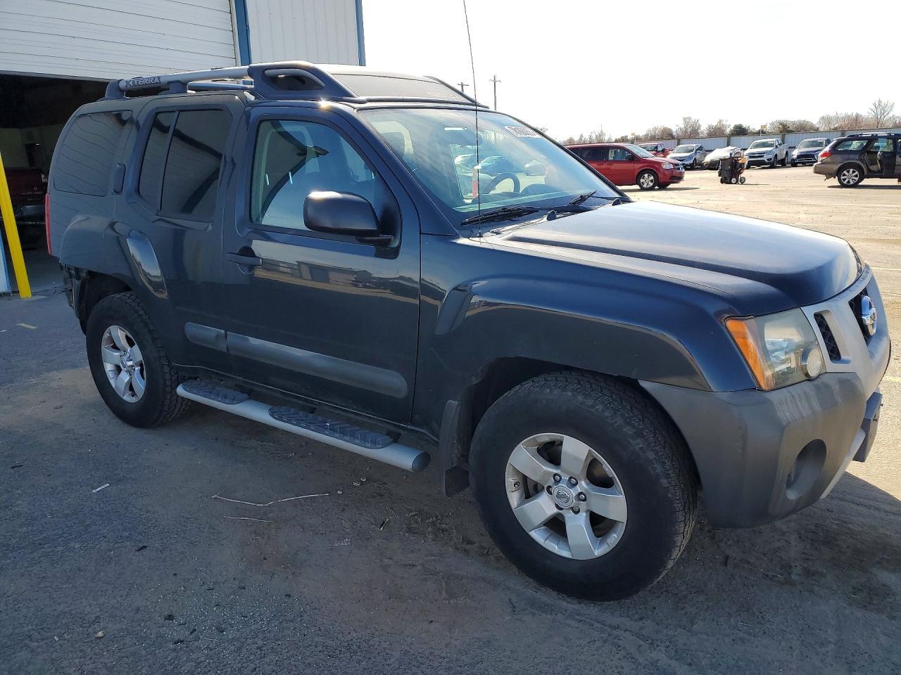 2011 Nissan Xterra Off Road - Фото 4
