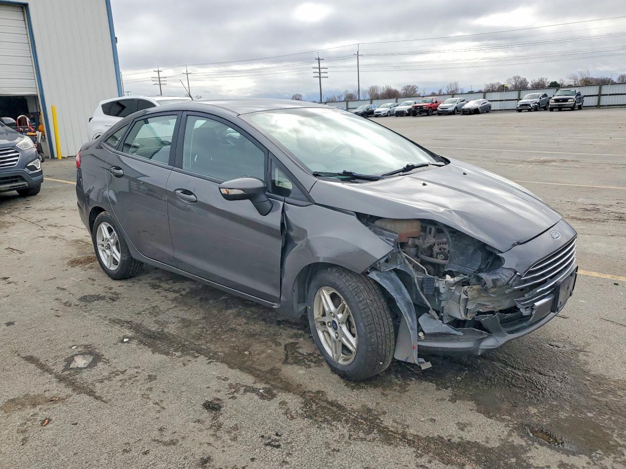 2019 Ford Fiesta Se - Фото 4