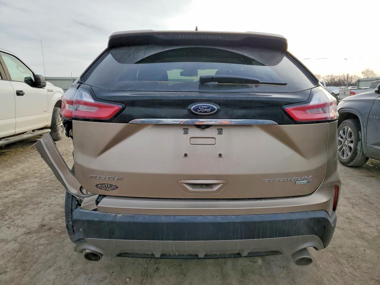 2020 Ford Edge Titanium - Фото 6