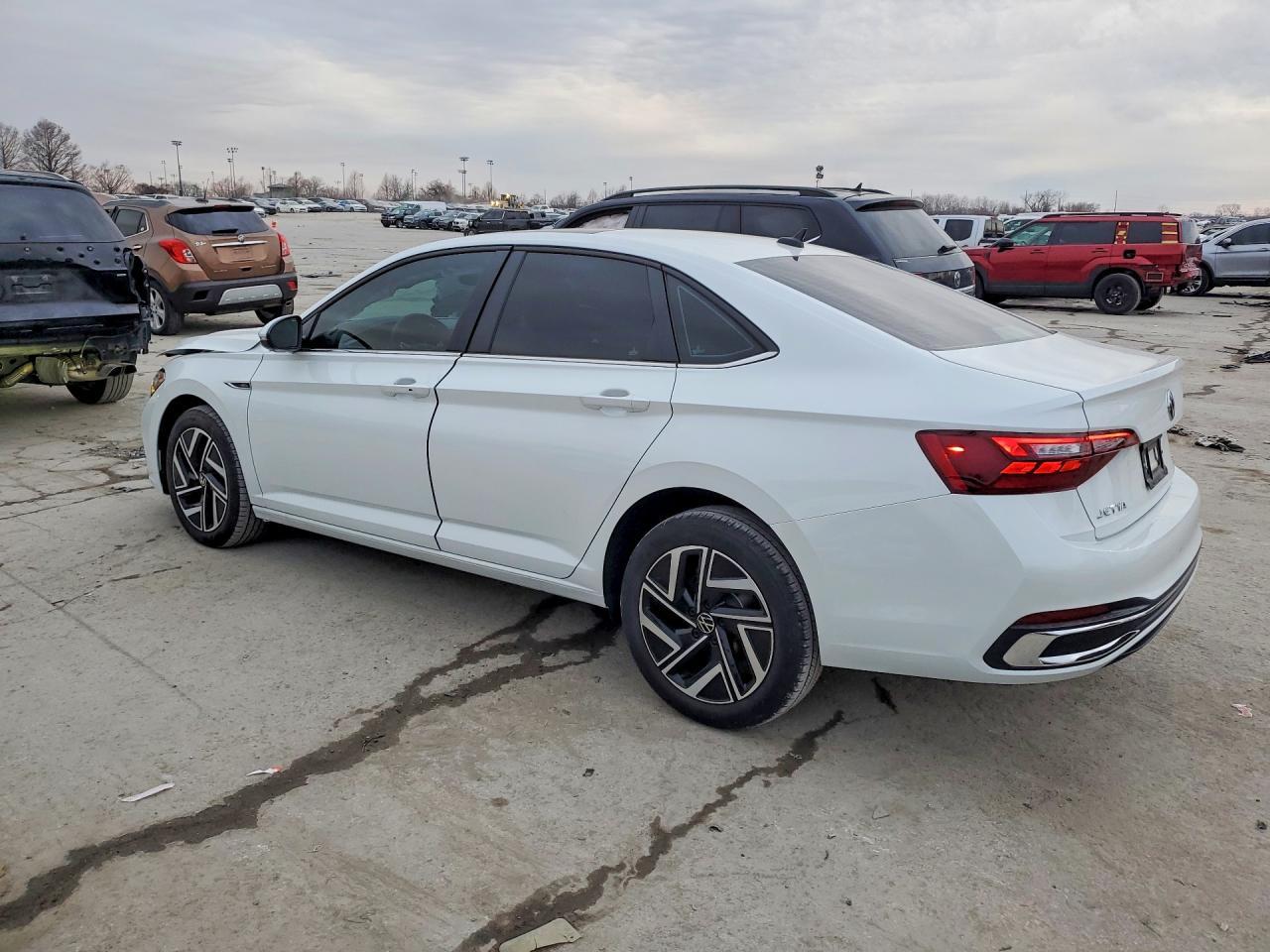 2024 Volkswagen Jetta Sel - Image 2