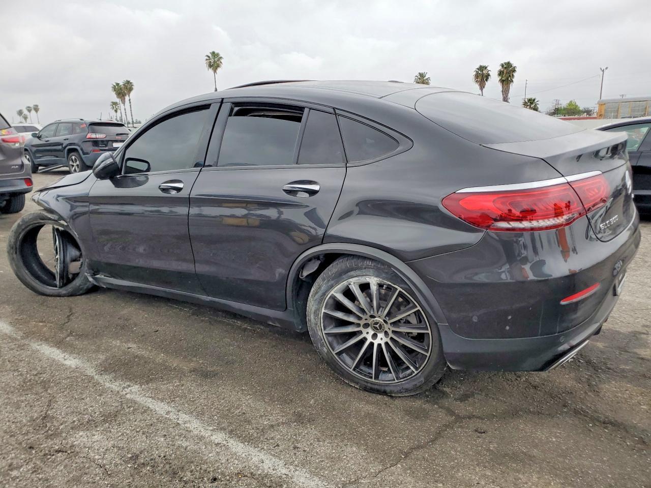 2023 Mercedes-Benz Glc Coupe 300 4Matic - Image 2