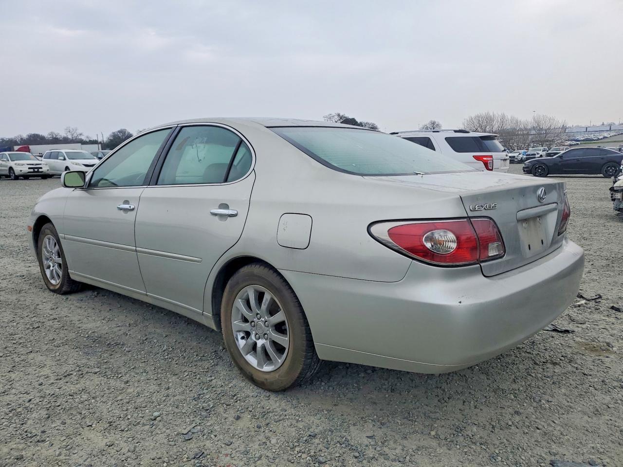 2004 Lexus Es 330 - Фото 2