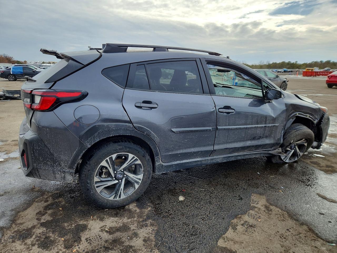 2024 Subaru Crosstrek Premium - Image 3