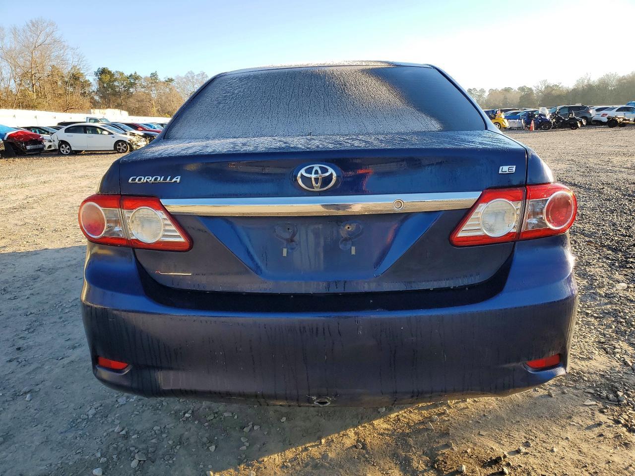 2013 Toyota Corolla Base - Фото 6
