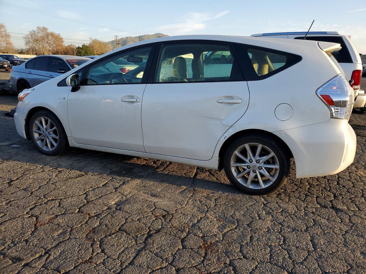 2013 Toyota Prius V - Image 2