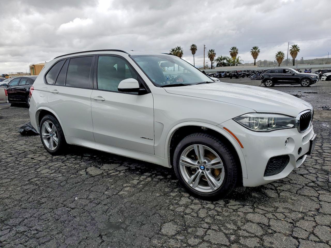 2017 BMW X5 xDrive35D - Image 4