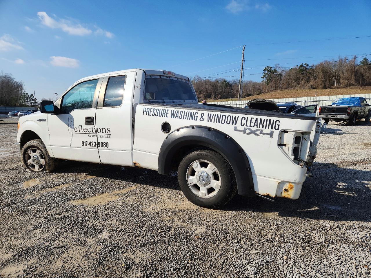 2009 Ford F150 Super Cab - Фото 2