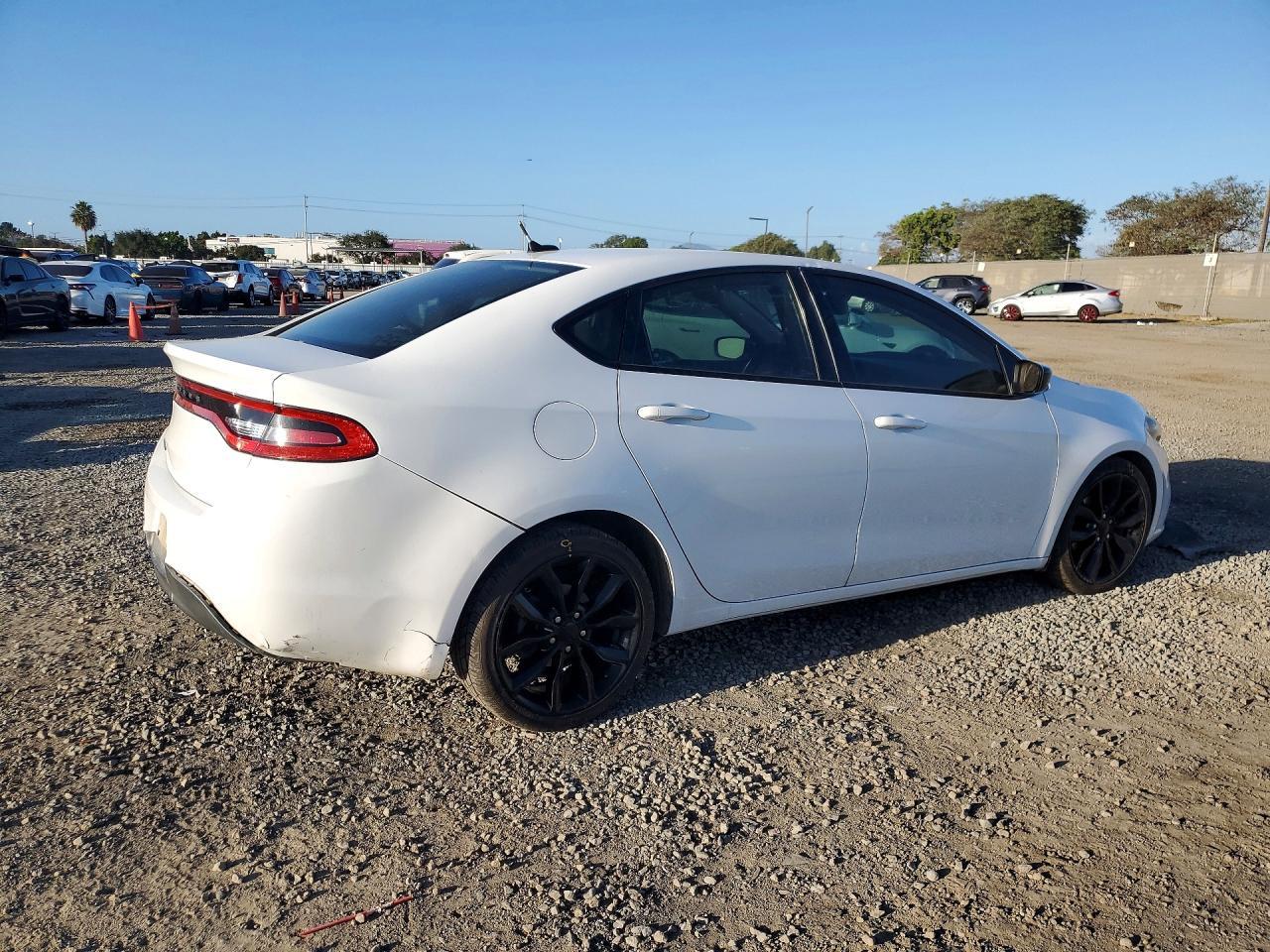 2016 Dodge Dart Sxt Sport - Image 3