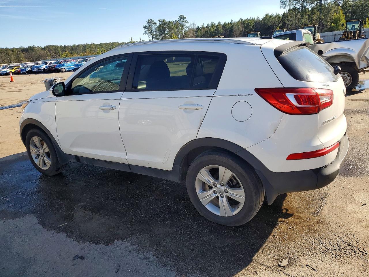 2013 Kia Sportage Lx - Image 2