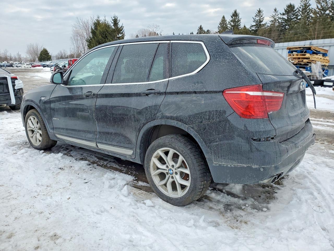 2015 BMW X3 xDrive28I - Фото 2