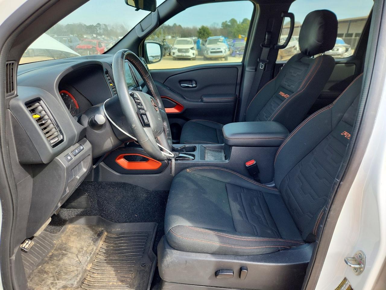 2023 Nissan Frontier S - Фото 7
