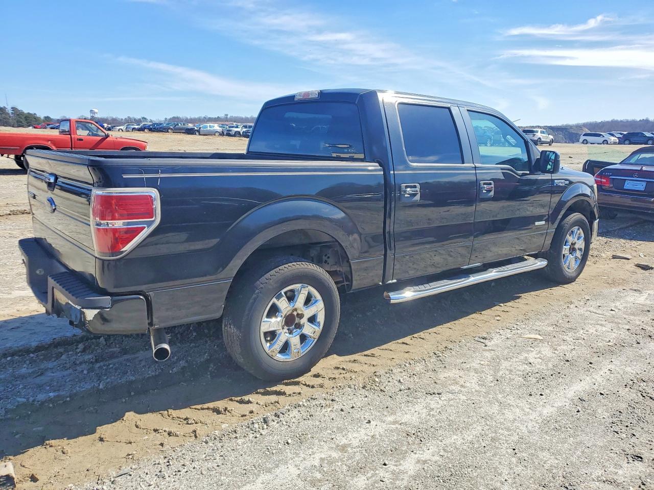 2011 Ford F150 Super Cab - Image 3