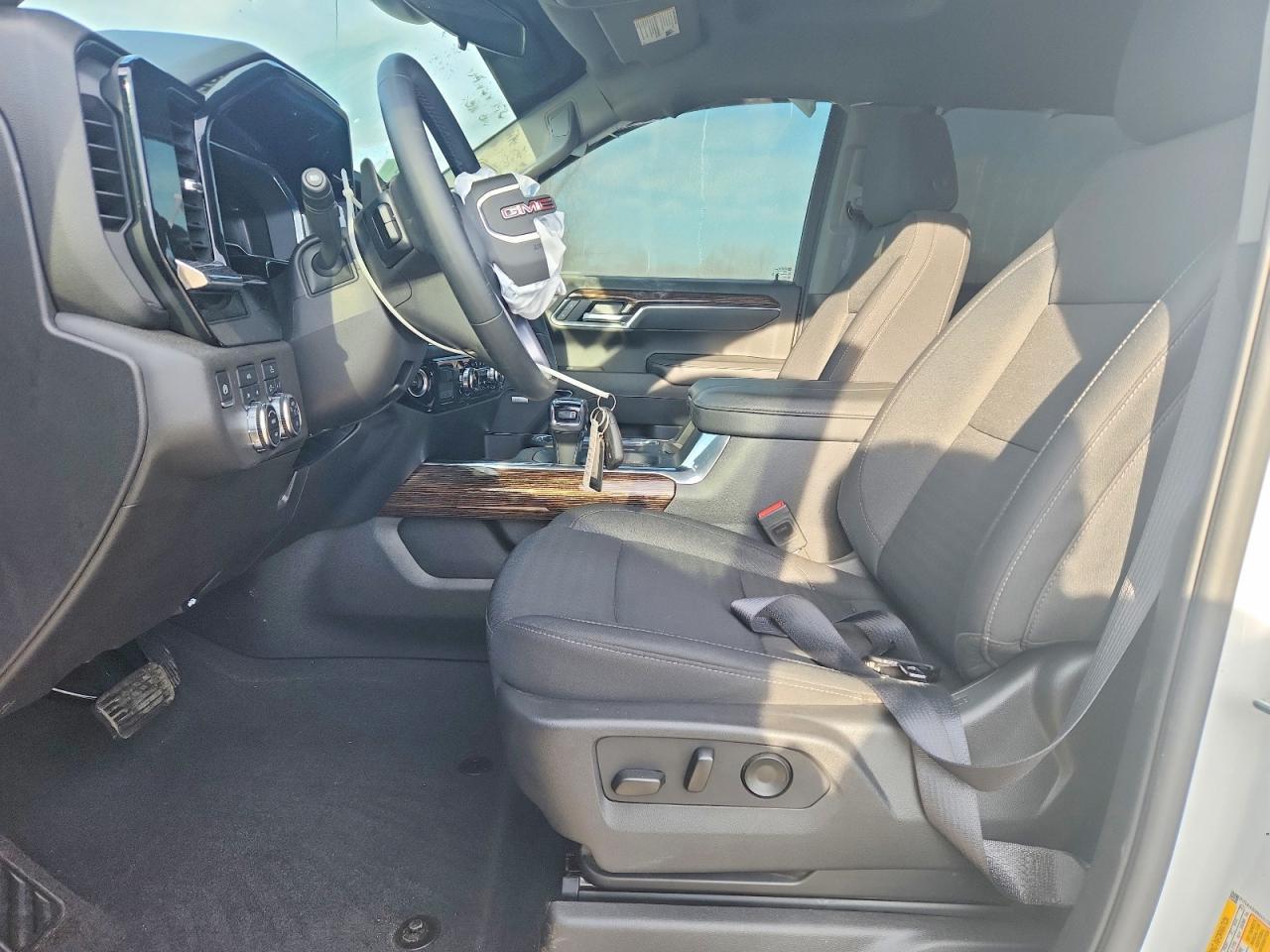 2025 GMC Sierra K1500 Elevation - Фото 7