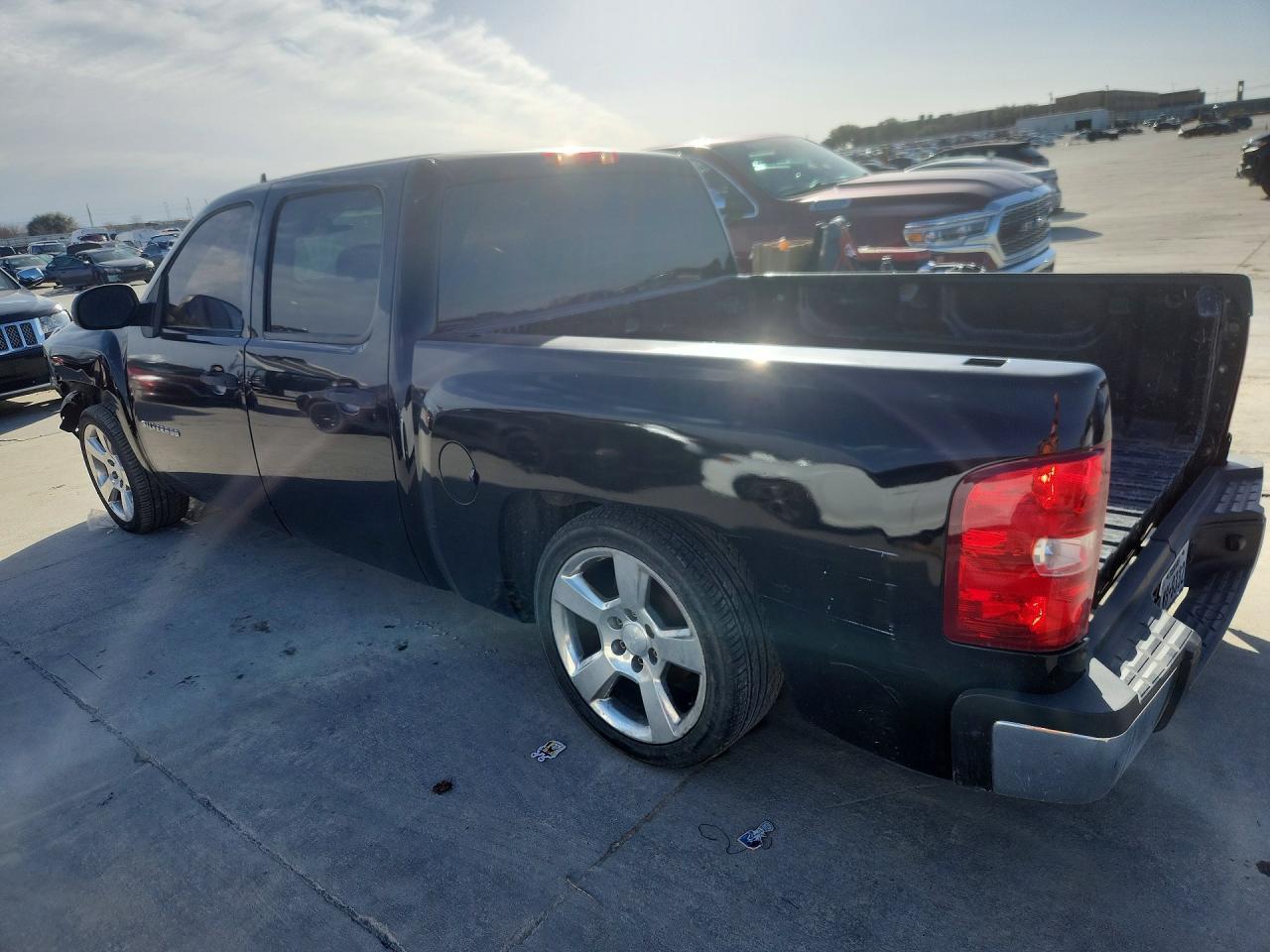 2011 Chevrolet Silverado C1500 Lt - Фото 2