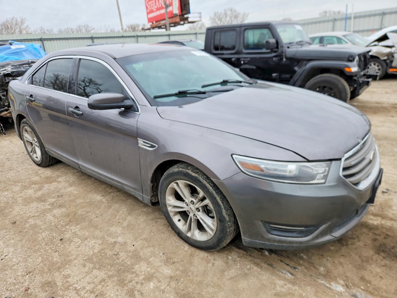 2013 Ford Taurus Sel - Фото 4