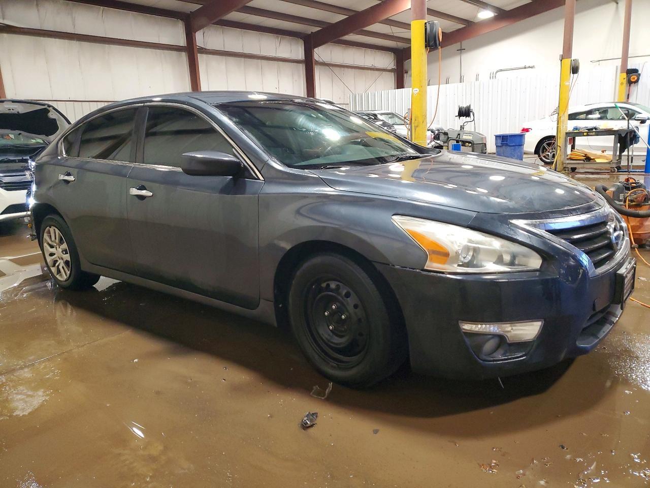 2013 Nissan Altima 2.5 - Фото 4