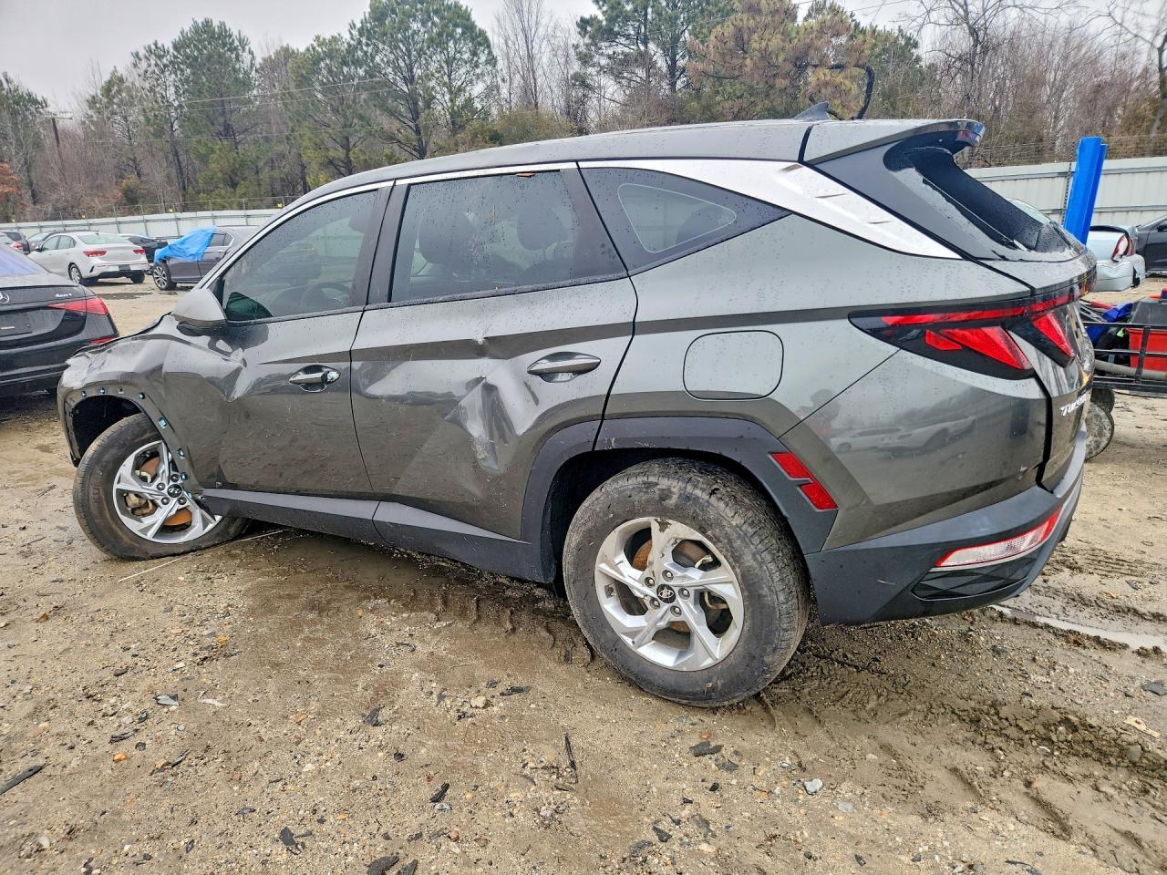 2023 Hyundai Tucson Se - Image 2