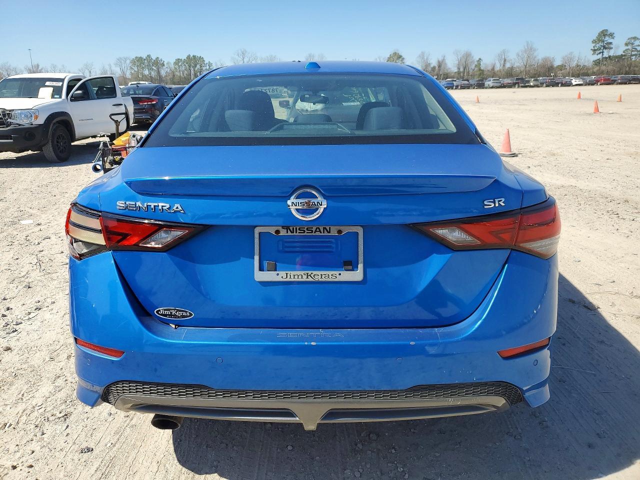 2021 Nissan Sentra Sr - Image 6