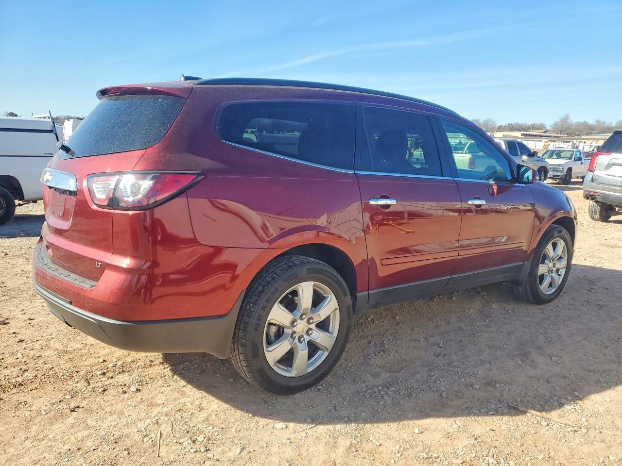 2017 Chevrolet Traverse Lt - Image 3