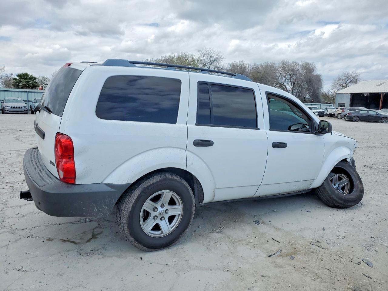 2007 Dodge Durango Sxt - Image 3