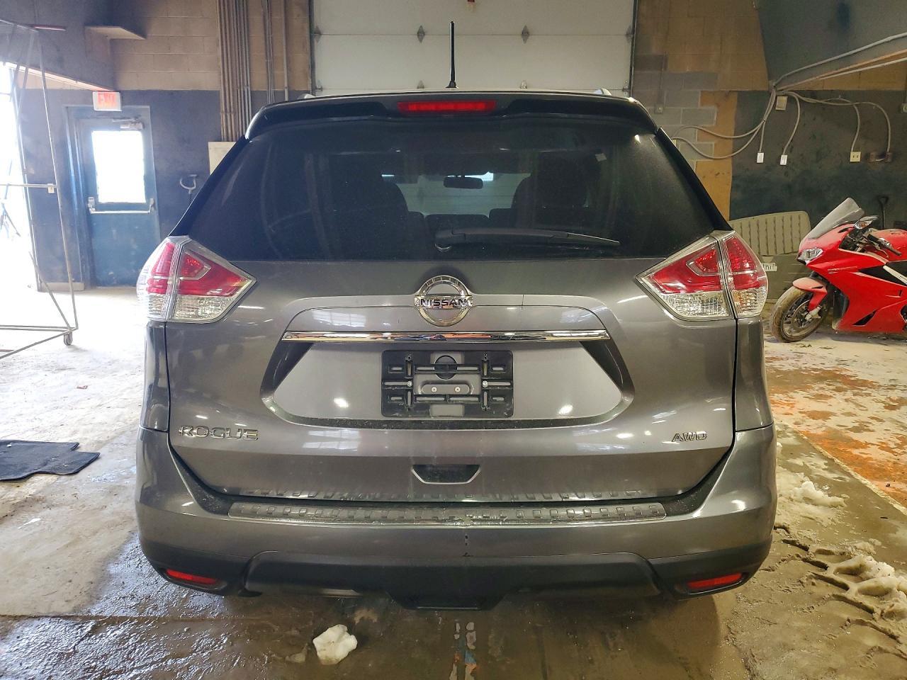 2016 Nissan Rogue S - Image 6