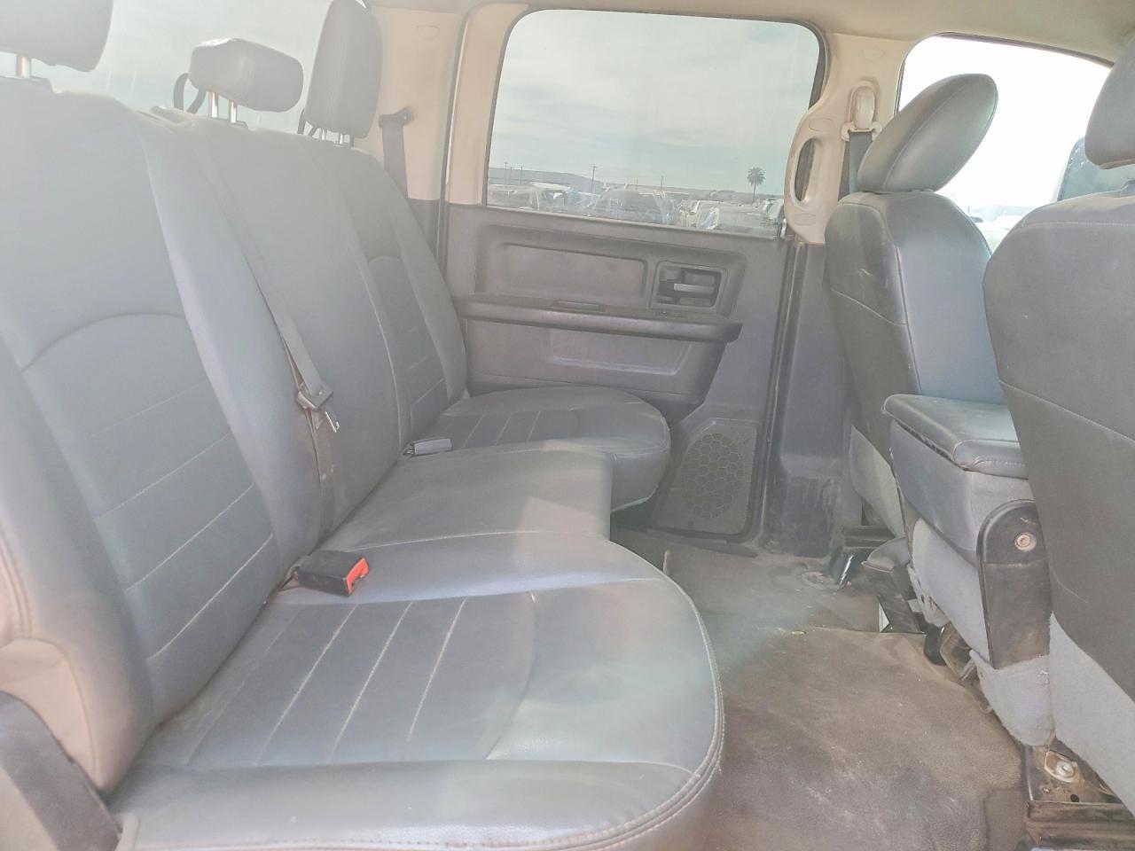 2018 Ram 3500 Utility / Service Truck 6.7L V8 Tdsl - Image 6