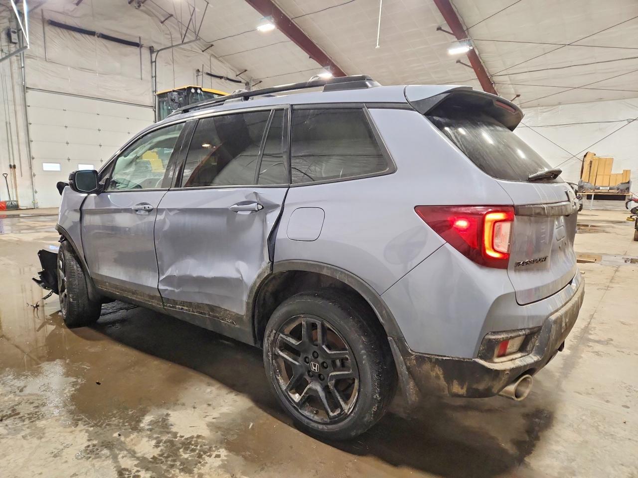 2025 Honda Passport Black Edition - Фото 2