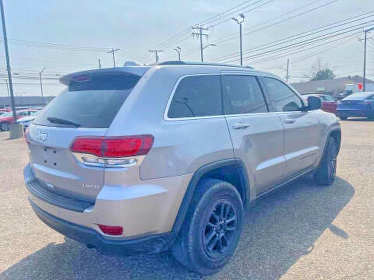 2020 Jeep Grand Cherokee Laredo - Фото 4