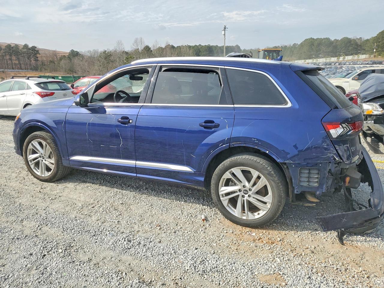 2021 Audi Q7 Premium Plus - Фото 2