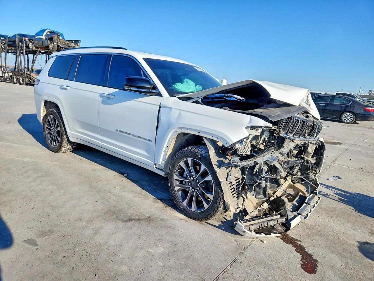 2023 Jeep Grand Cherokee L Overland - Фото 4