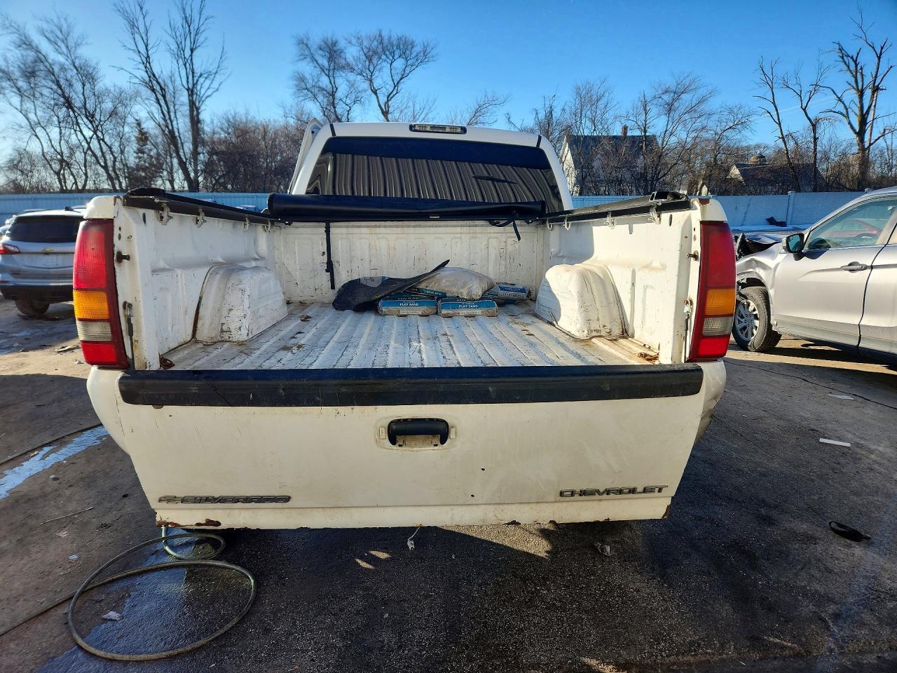 2004 Chevrolet Silverado C2500 Heavy Duty - Фото 6