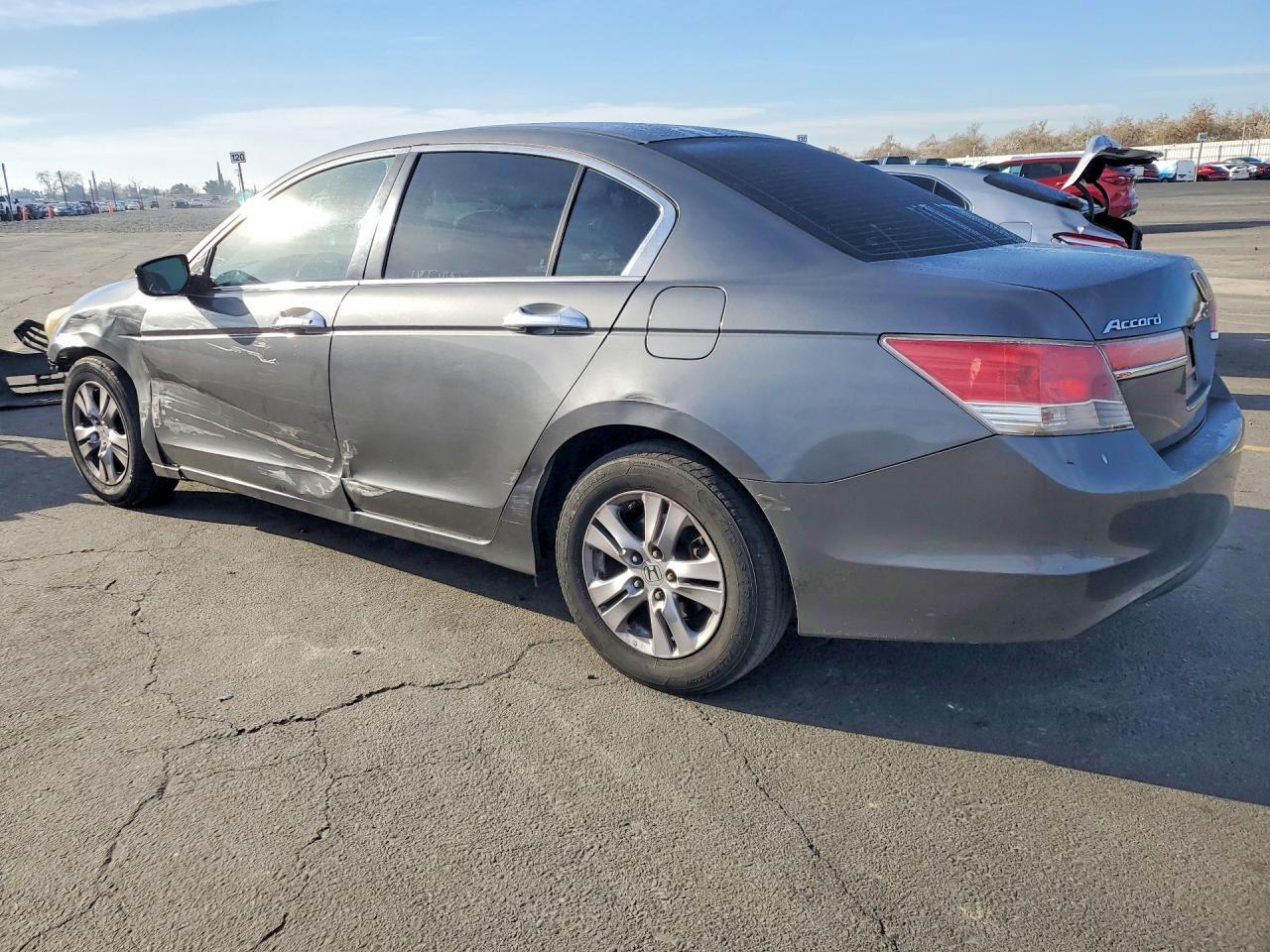 2012 Honda Accord Lxp - Image 2