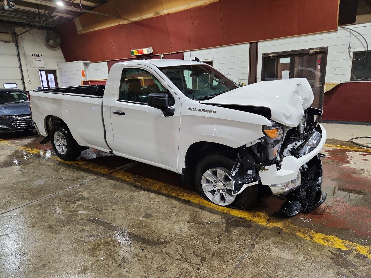 2024 Chevrolet Silverado C1500 - Фото 4