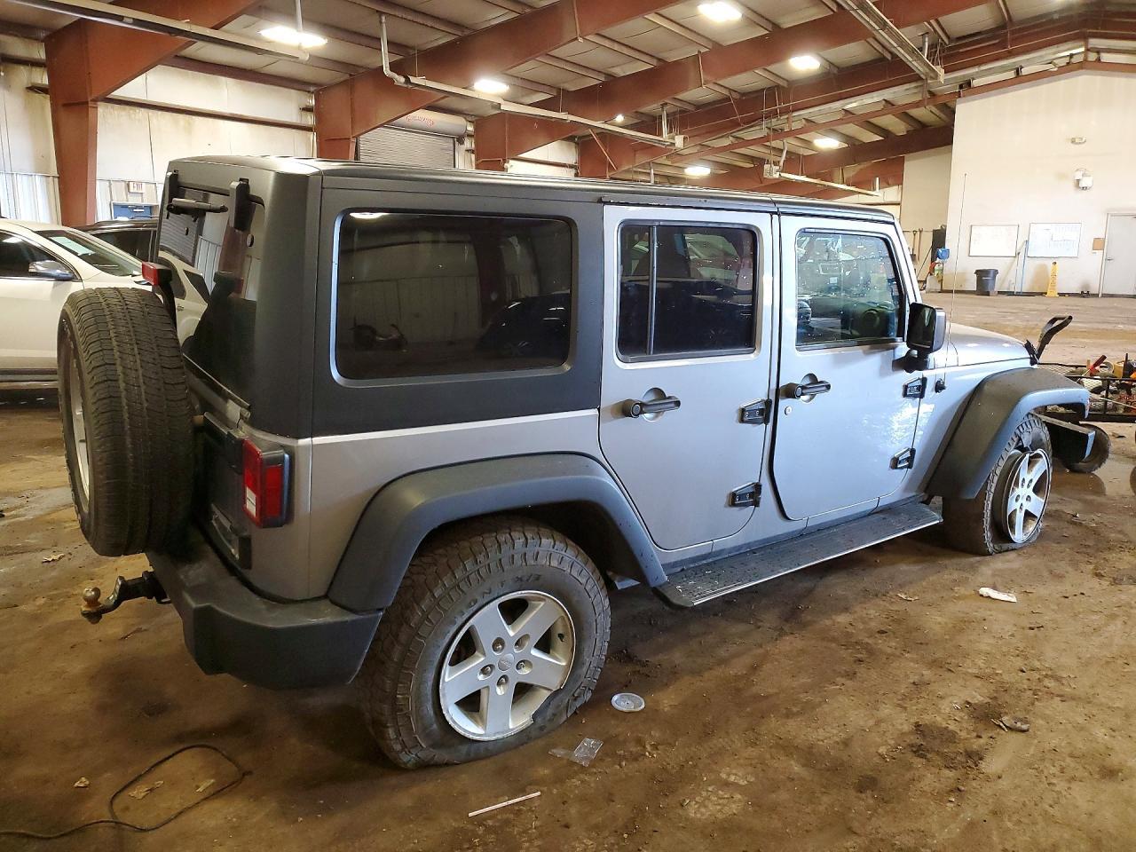 2016 Jeep Wrangler Unlimited Sport - Фото 3