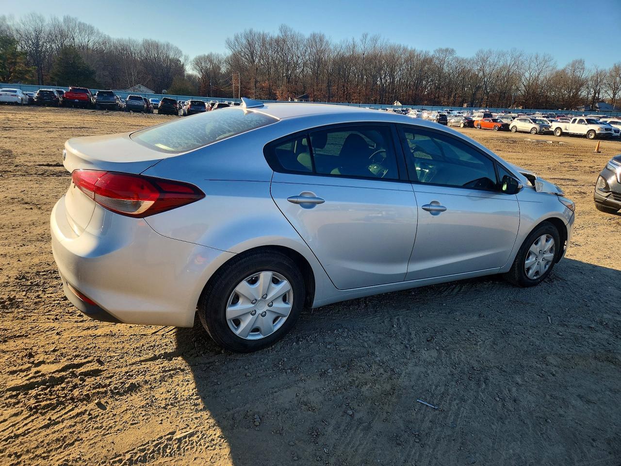 2018 Kia Forte Lx - Фото 3
